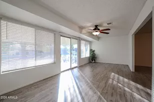 10639 W Roundelay Cir, Sun City, AZ 85351 - Photo 6