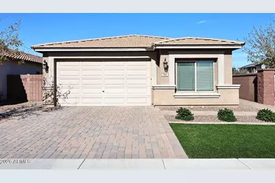 784 W Leadwood Avenue, Queen Creek, AZ 85140 - Photo 1