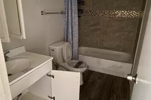 7619 W Clarendon Ave, Phoenix, AZ 85033 - Photo 18