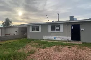 7619 W Clarendon Ave, Phoenix, AZ 85033 - Photo 2