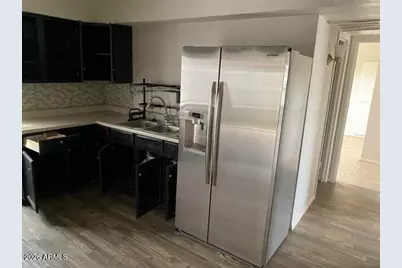 7619 W Clarendon Avenue, Phoenix, AZ 85033 - Photo 24