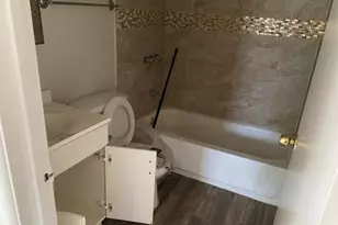 7619 W Clarendon Ave, Phoenix, AZ 85033 - Photo 36