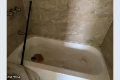 7619 W Clarendon Avenue, Phoenix, AZ 85033 - Photo 40