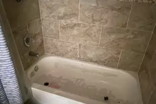 7619 W Clarendon Ave, Phoenix, AZ 85033 - Photo 20