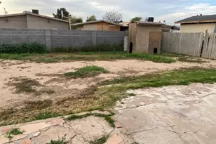 7619 W Clarendon Ave, Phoenix, AZ 85033 - Photo 48