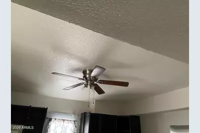 7619 W Clarendon Avenue, Phoenix, AZ 85033 - Photo 26