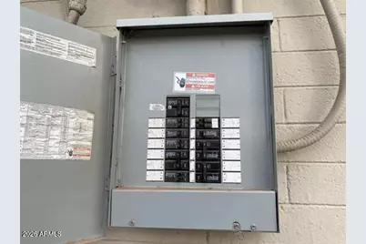 7619 W Clarendon Avenue, Phoenix, AZ 85033 - Photo 60