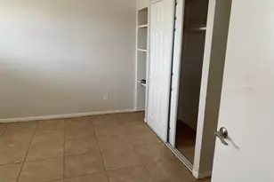 7619 W Clarendon Ave, Phoenix, AZ 85033 - Photo 12