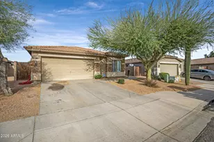 33198 N Cat Hills Ave, San Tan Valley, AZ 85144 - Photo 2