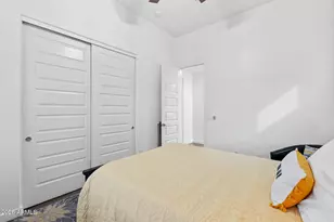 11900 N 32nd St, Phoenix, AZ 85028 - Photo 14