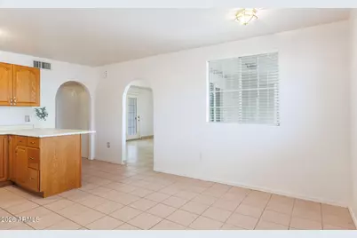 15260 S Padres Road, Arizona City, AZ 85123 - Photo 12