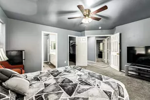 1635 W Dunbar Dr, Phoenix, AZ 85041 - Photo 28