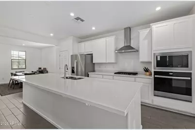 19203 W Solano Drive, Litchfield Park, AZ 85340 - Photo 10