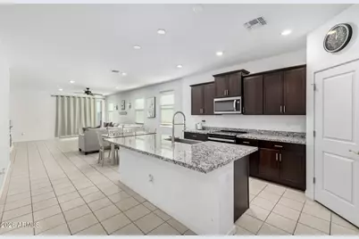 1315 S 224th Drive, Buckeye, AZ 85326 - Photo 10