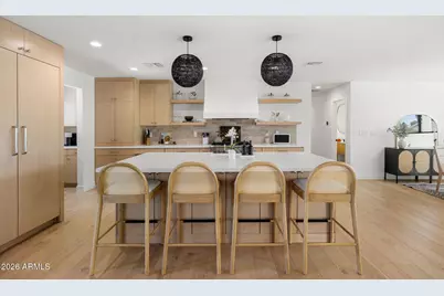 4323 E Whitton Avenue, Phoenix, AZ 85018 - Photo 4