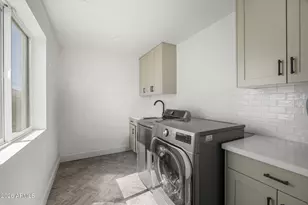 4323 E Whitton Ave, Phoenix, AZ 85018 - Photo 30