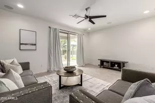 24710 N 96th Ln, Peoria, AZ 85383 - Photo 2