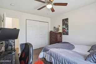 8042 S Calle Moctezuma --, Tempe, AZ 85283 - Photo 16