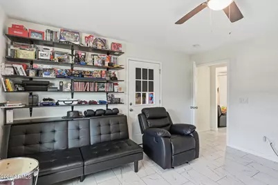 8042 S Calle Moctezuma --, Tempe, AZ 85283 - Photo 20