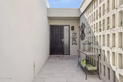 6253 E Catalina Drive, Scottsdale, AZ 85251 - Photo 4