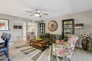 6253 E Catalina Dr, Scottsdale, AZ 85251 - Photo 10