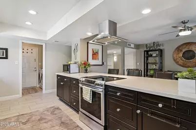 6253 E Catalina Drive, Scottsdale, AZ 85251 - Photo 16