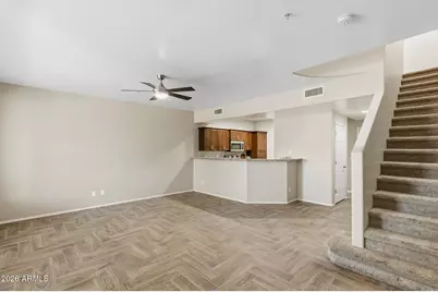 21655 N 36th Avenue #106, Glendale, AZ 85308 - Photo 2