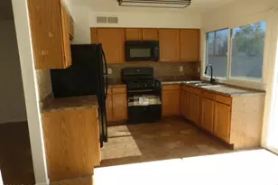 8703 W Sahuaro Dr, Peoria, AZ 85345 - Photo 12