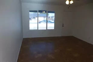 8703 W Sahuaro Dr, Peoria, AZ 85345 - Photo 4