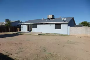 8703 W Sahuaro Dr, Peoria, AZ 85345 - Photo 20