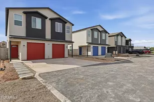 2813 E Trumbull Rd, Phoenix, AZ 85040 - Photo 4