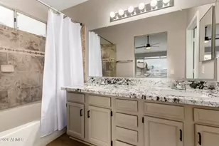 1445 E Countrywalk Ln, Chandler, AZ 85225 - Photo 18