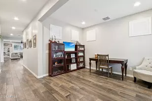 2041 E Wisteria Dr, Chandler, AZ 85286 - Photo 2