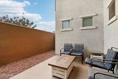 2041 E Wisteria Drive, Chandler, AZ 85286 - Photo 32