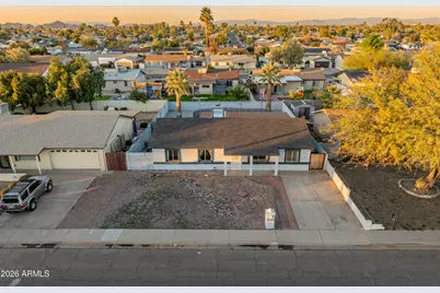 3628 E Hearn Road, Phoenix, AZ 85032 - Photo 1