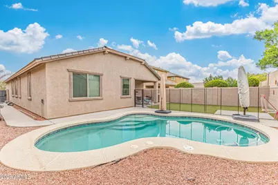 7572 W Quail Track Drive, Peoria, AZ 85383 - Photo 32