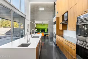 10010 E Jenan Dr, Scottsdale, AZ 85260 - Photo 16