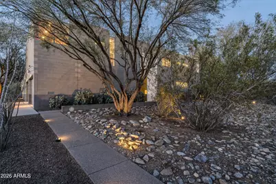 10010 E Jenan Drive, Scottsdale, AZ 85260 - Photo 2