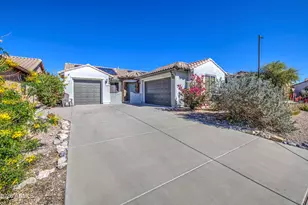 5988 W Yorktown Way, Florence, AZ 85132 - Photo 2