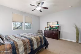 3805 E Zachary Dr, Phoenix, AZ 85050 - Photo 34