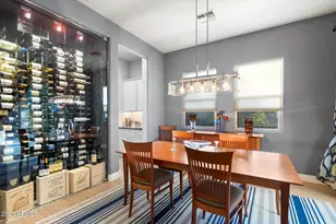 3805 E Zachary Dr, Phoenix, AZ 85050 - Photo 8