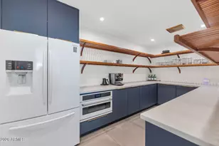 5812 N 44th Pl, Phoenix, AZ 85018 - Photo 12