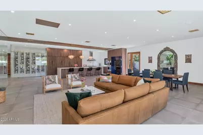 5812 N 44th Place, Phoenix, AZ 85018 - Photo 14