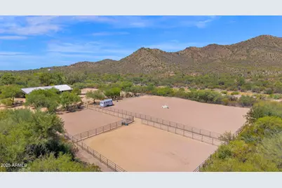 37660 N Rancho Manana Boulevard, Cave Creek, AZ 85331 - Photo 38