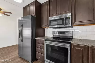 6732 E Sheridan Street, Scottsdale, AZ 85257 - Photo 12