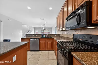 939 E Sourwood Drive, Gilbert, AZ 85298 - Photo 22