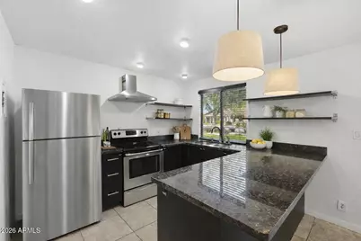 1005 W 5th Street #104, Tempe, AZ 85281 - Photo 2