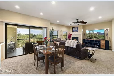 21320 N 56th Street #2110, Phoenix, AZ 85054 - Photo 8