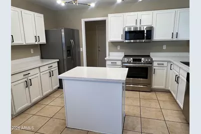 1704 E Renegade Trail, San Tan Valley, AZ 85143 - Photo 4