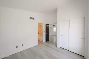 1004 E Annette Dr, Phoenix, AZ 85022 - Photo 8